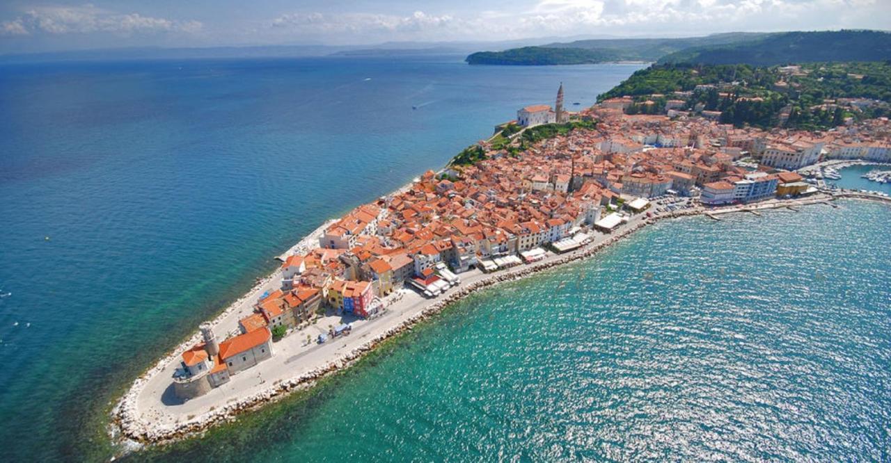 Ferienwohnung Hisa Dobrega Pocutja Kozina Exterior foto