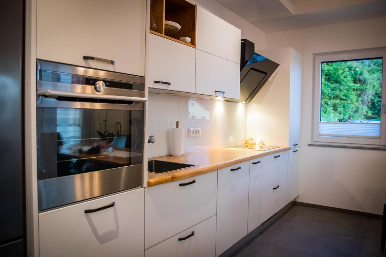 Ferienwohnung Hisa Dobrega Pocutja Kozina Exterior foto